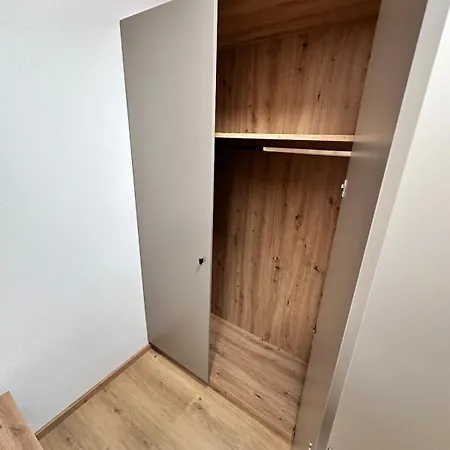 Appartement Alpin 205 *